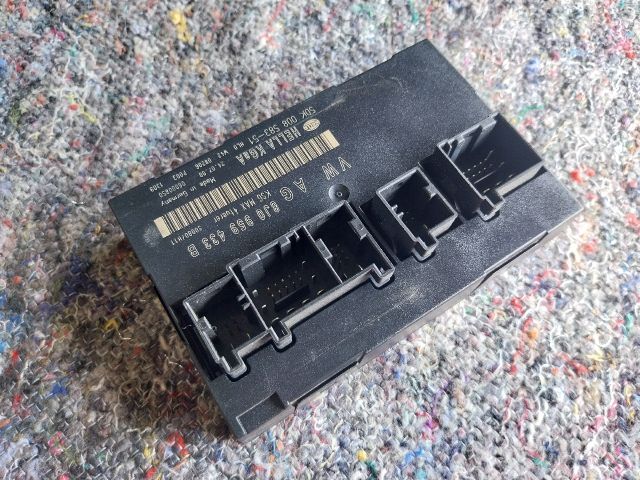 bontott AUDI TT Komfort Elektronika