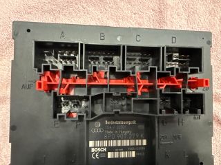 bontott AUDI TT Komfort Elektronika