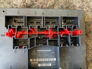 bontott AUDI TT Komfort Elektronika