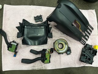 bontott AUDI TT Komplett Kormánykapcsoló (Bajuszkapcsoló)