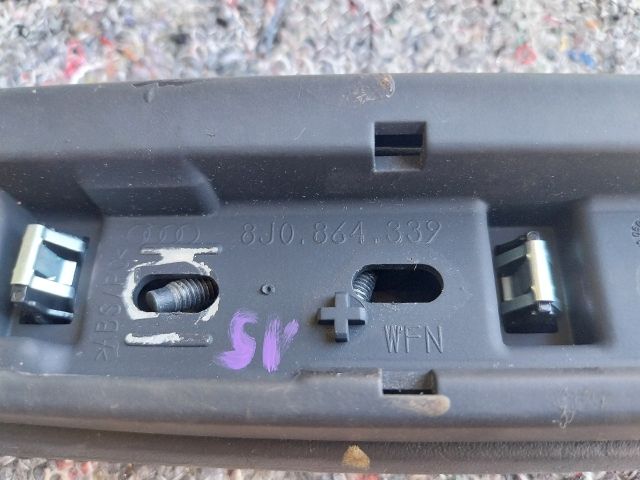 bontott AUDI TT Könyöklő