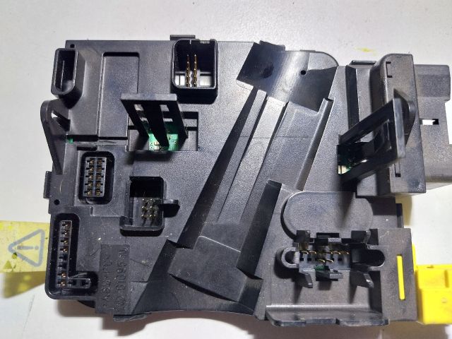 bontott AUDI TT Kormányoszlop Vezérlő