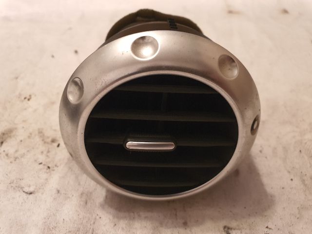 bontott AUDI TT Középső Szellőző