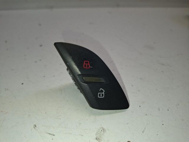 bontott AUDI TT Központizár Kapcsoló