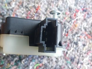 bontott AUDI TT Központizár Motor Tankajtó