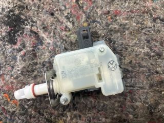 bontott AUDI TT Központizár Motor Tankajtó