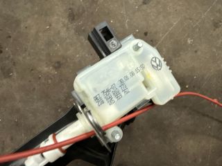 bontott AUDI TT Központizár Motor Tankajtó