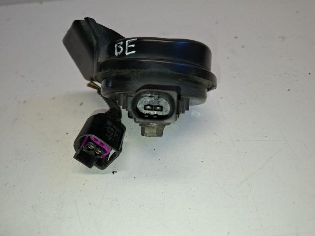 bontott AUDI TT Kürt