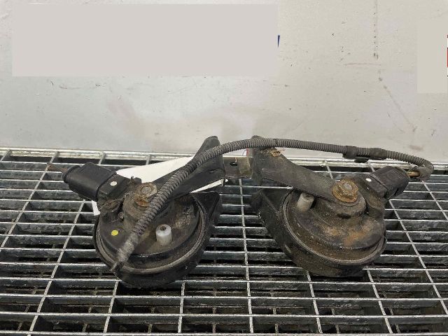 bontott AUDI TT Kürt