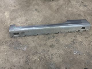 bontott AUDI TT Küszöb Burkolat