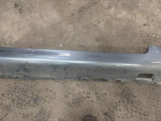 bontott AUDI TT Küszöb Burkolat