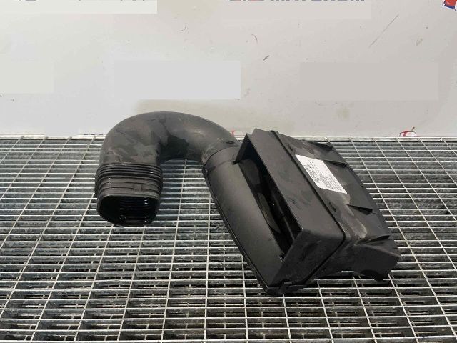 bontott AUDI TT Légterelő