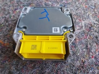 bontott AUDI TT Légzsák Elektronika