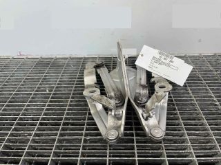 bontott AUDI TT Motorháztető Zsanér Pár