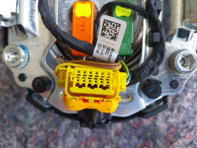 bontott AUDI TT Multikormány