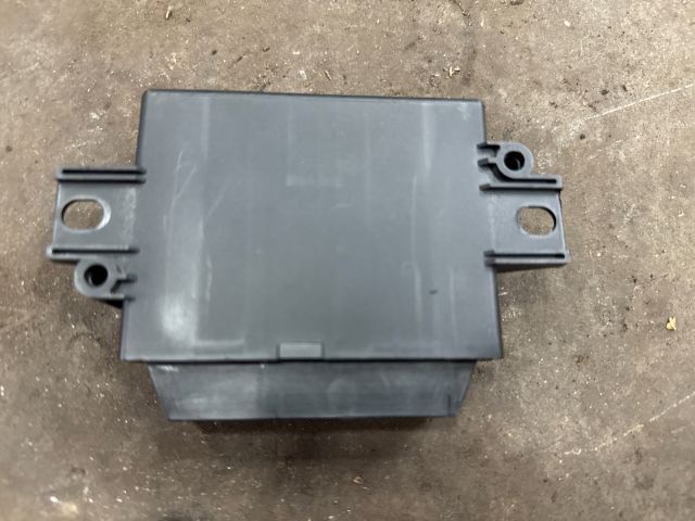 bontott AUDI TT Tolatóradar Elektronika