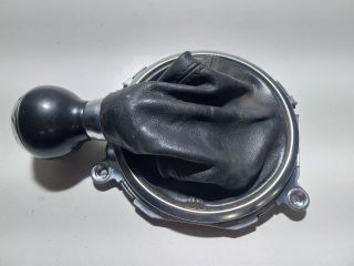 bontott AUDI TT Váltószoknya