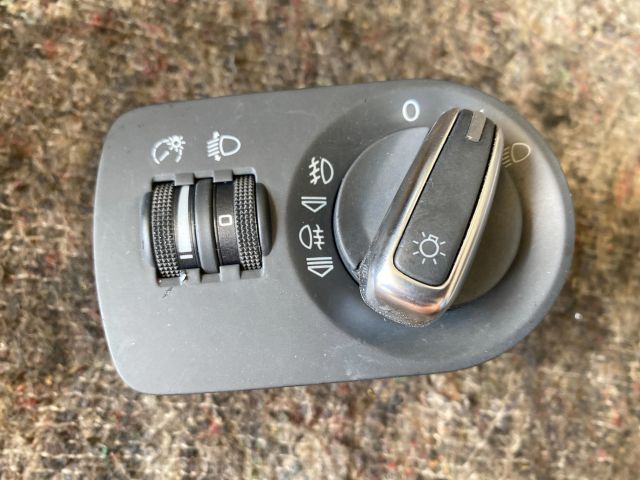 bontott AUDI TT Világítás Kapcsoló