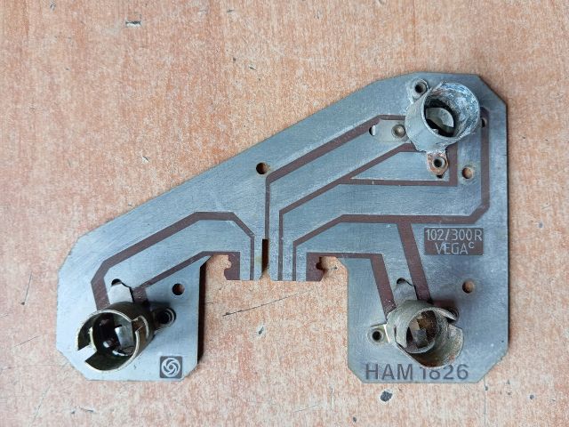 bontott AUSTIN METRO Jobb Hátsó Lámpa Foglalat