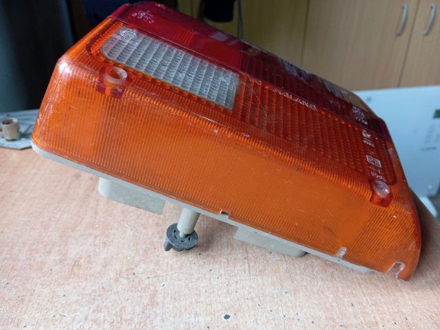 bontott AUSTIN METRO Jobb Hátsó Lámpa