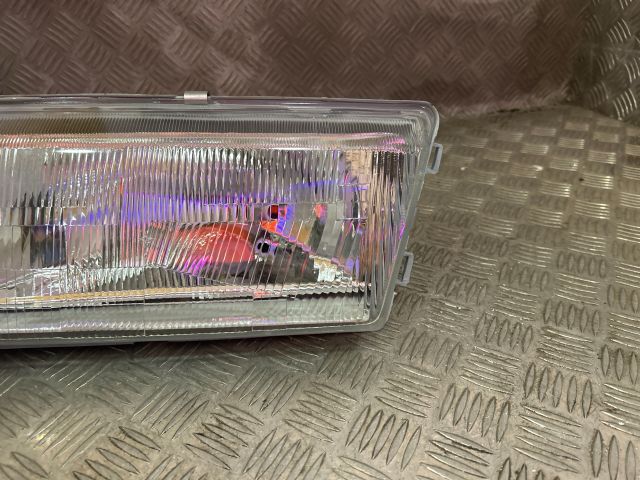 bontott AUSTIN MONTEGO Bal Fényszóró