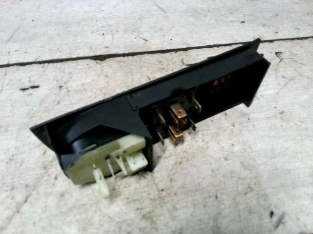 bontott   Bal első Ablakemelő Kapcsoló