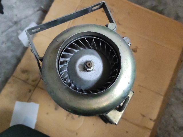 bontott BARKAS B 1000 Állófűtés (Részeivel)