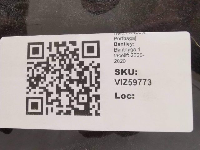 bontott BENTLEY BENTAYGA Csomagtérajtó (Üres lemez)