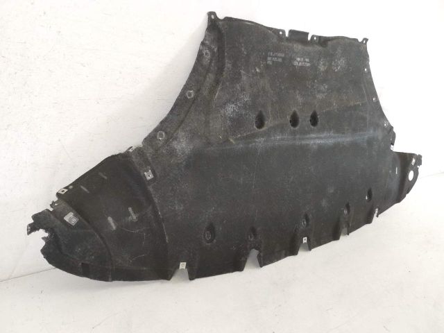 bontott BENTLEY BENTAYGA Első Lökhárító Alsó Tálca