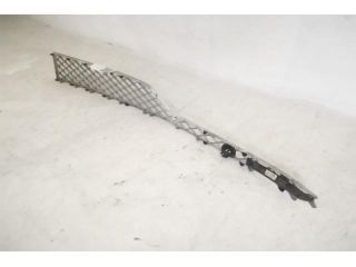 bontott BENTLEY BENTAYGA Első Lökhárító Jobb Díszrács