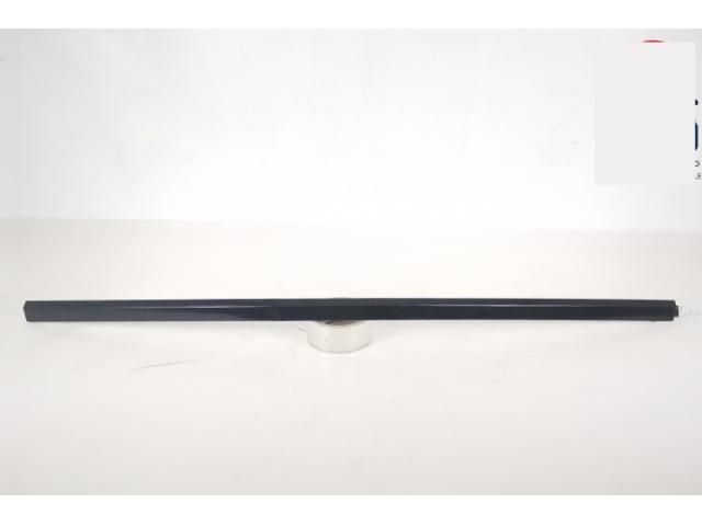 bontott BENTLEY BENTAYGA Hátsó Lökhárító Díszléc