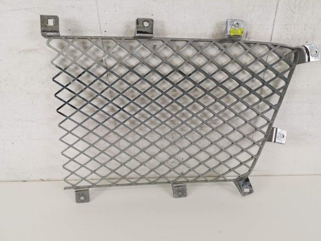 bontott BENTLEY BENTAYGA Hűtőrács