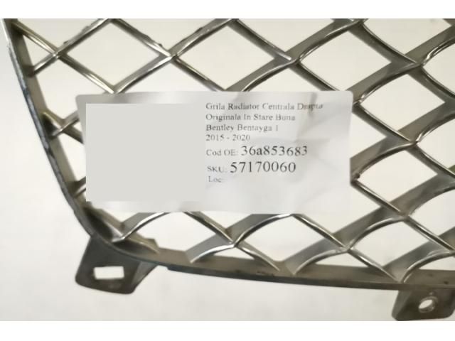 bontott BENTLEY BENTAYGA Hűtőrács