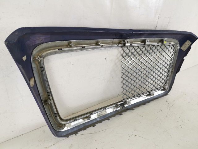 bontott BENTLEY BENTAYGA Hűtőrács