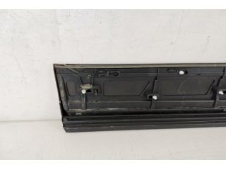 bontott BENTLEY BENTAYGA Jobb első Ajtó Díszléc