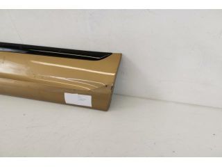 bontott BENTLEY BENTAYGA Jobb első Ajtó Díszléc