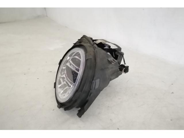 bontott BENTLEY BENTAYGA Jobb első Lámpabúra