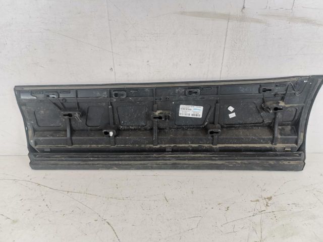 bontott BENTLEY BENTAYGA Jobb hátsó Ajtó Díszléc