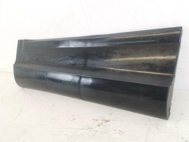 bontott BENTLEY BENTAYGA Jobb hátsó Ajtó Díszléc