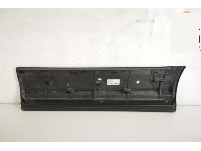 bontott BENTLEY BENTAYGA Jobb hátsó Ajtó Díszléc