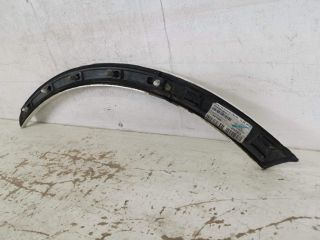 bontott BENTLEY BENTAYGA Jobb hátsó Sárvédő Díszléc