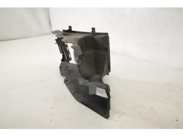 bontott BENTLEY BENTAYGA Jobb Hűtő Légterelő