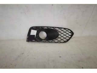 bontott BENTLEY BENTAYGA Jobb Ködlámpa Rács