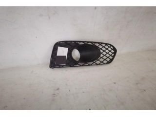 bontott BENTLEY BENTAYGA Jobb Ködlámpa Rács