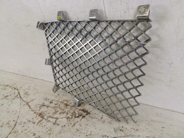 bontott BENTLEY BENTAYGA Középső Bal Szellőző