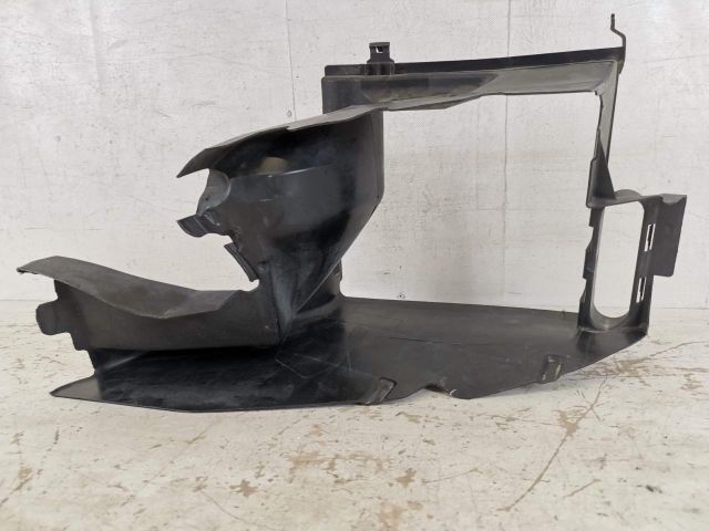 bontott BENTLEY BENTAYGA Légterelő