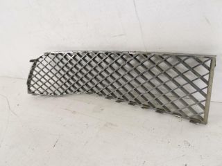 bontott BENTLEY CONTINENTAL Első Lökhárító Alsó Középső Díszrács