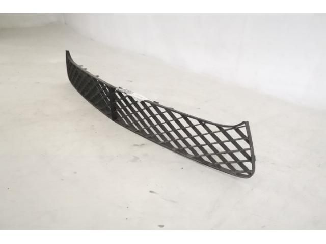 bontott BENTLEY CONTINENTAL Első Lökhárító Alsó Középső Díszrács