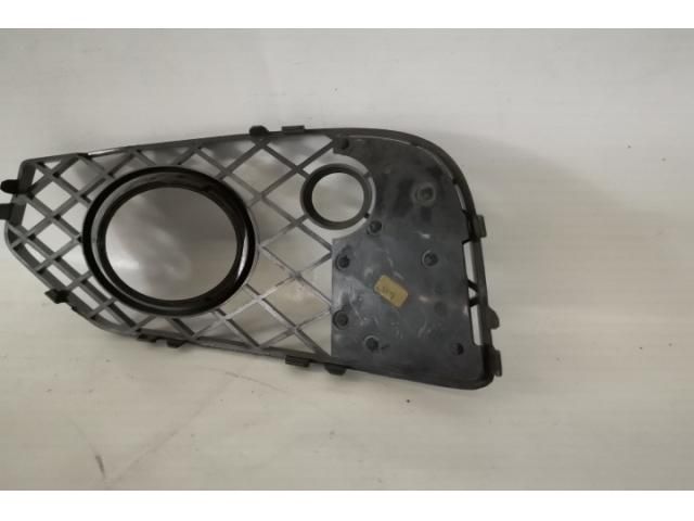 bontott BENTLEY FLYING Jobb Ködlámpa Rács