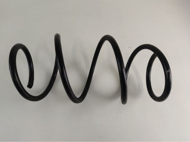 bontott BMW 1 Első Rugó